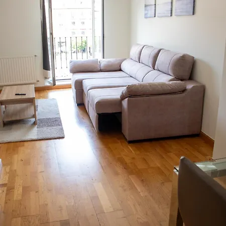 Apartamento Increíble Piso En La Plaza Mayor, Con Garaje
